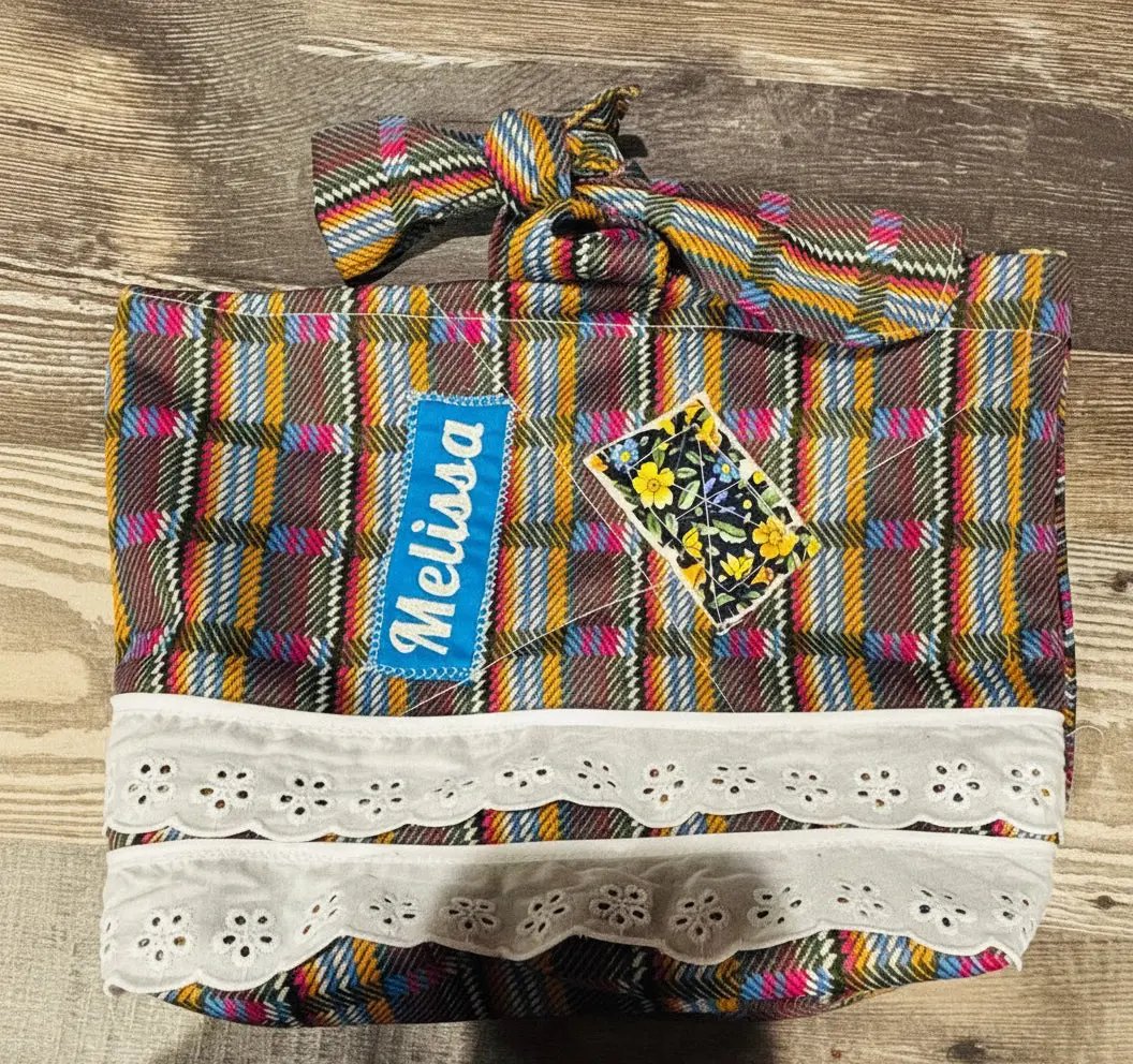 Bible sleeve quilted, with lace, multicolor with boxed corners